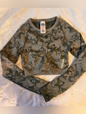 Gymshark Adapt Camo Long Sleeve Crop Top - Green